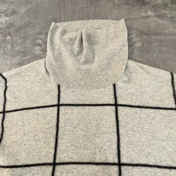 Charter Club Cashmere Cowl Neck Poncho Sweater Grey Windowpane Size 2X/3X FA19 - Picture 12 of 13